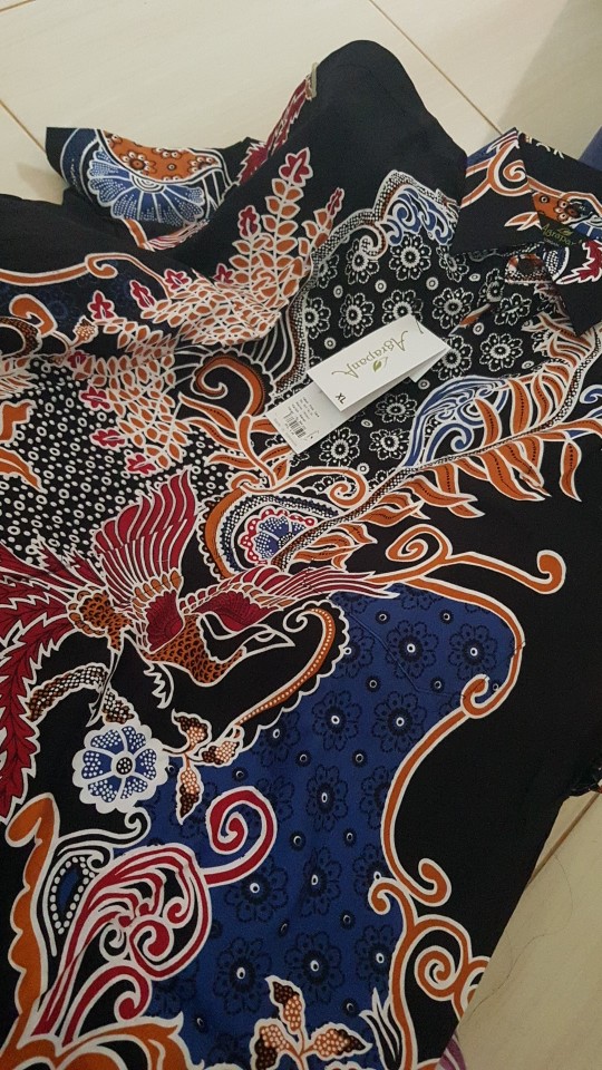 Agrapana Baju Batik Pria Lengan Pendek Batik Premium Kemeja Batik Pria Lengan Pendek Modern Gora