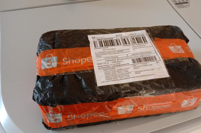 Twin Digital Tumbler Custom Stainless Botol Minum 500ml Tumbler Grafir - Sakura Grafir