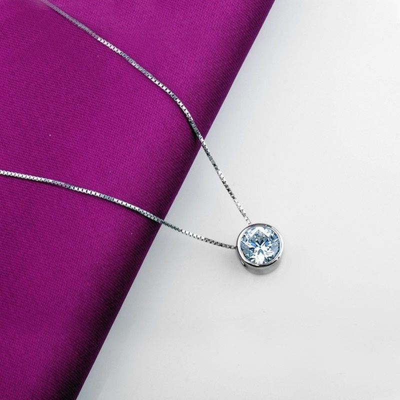 [Ready Stock]Fashion Silver Plated Diamond Pendant Simple Necklace