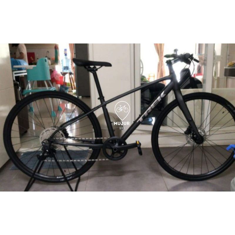 Sepeda hybrid bike TREK fx 3 NEW 2022 edition