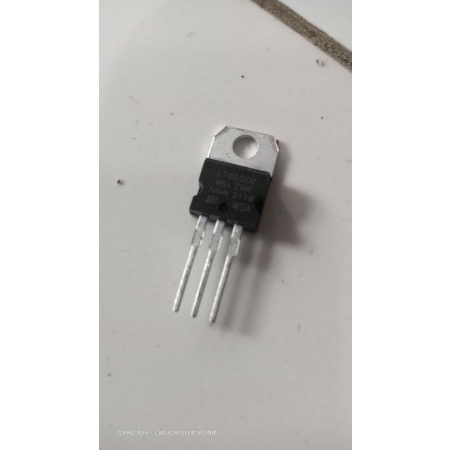 IC 7805 STEP DOWN PENSTABIL DC 5VOLT