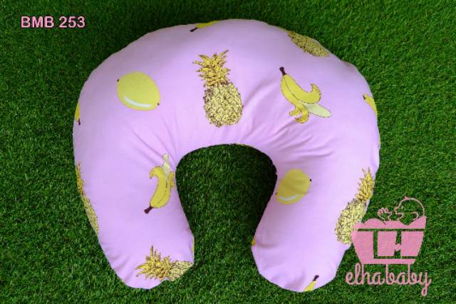 Bantal Menyusui P65xL62XT18 CM Merk Omiland