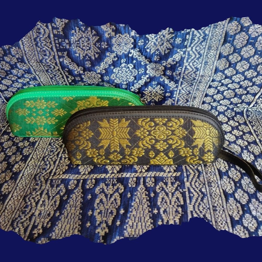 

Tempat Pensil Songket Ekslusif Palembang Berbagai Macam Motif & Warna