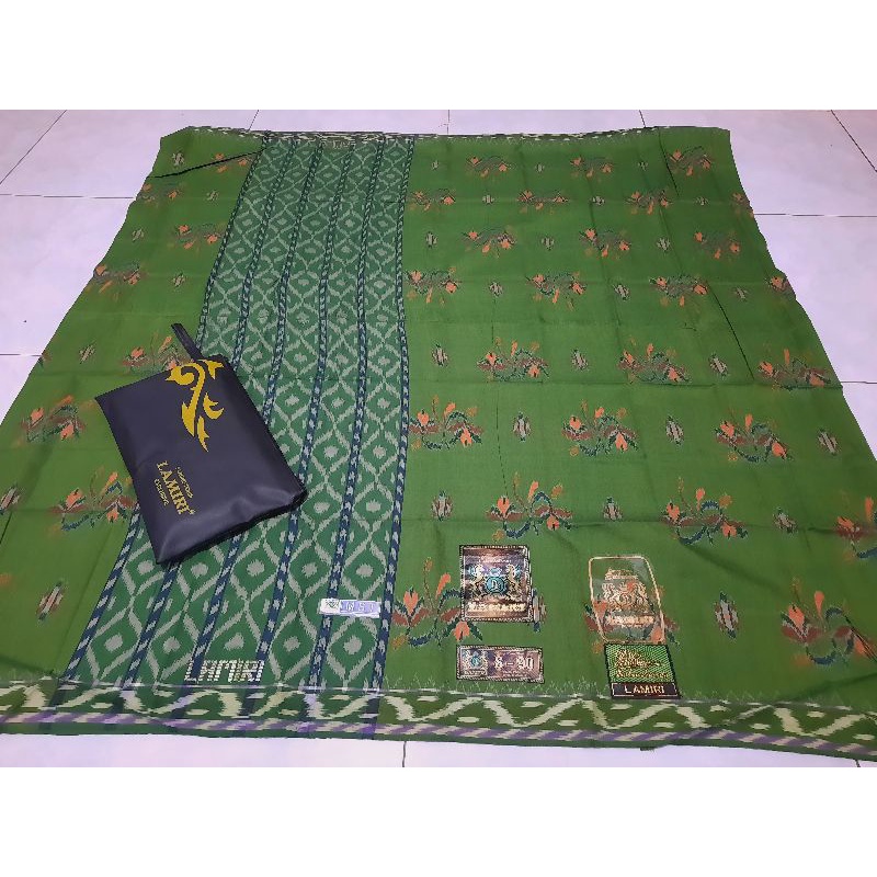 sarung LAMIRI kembang MST