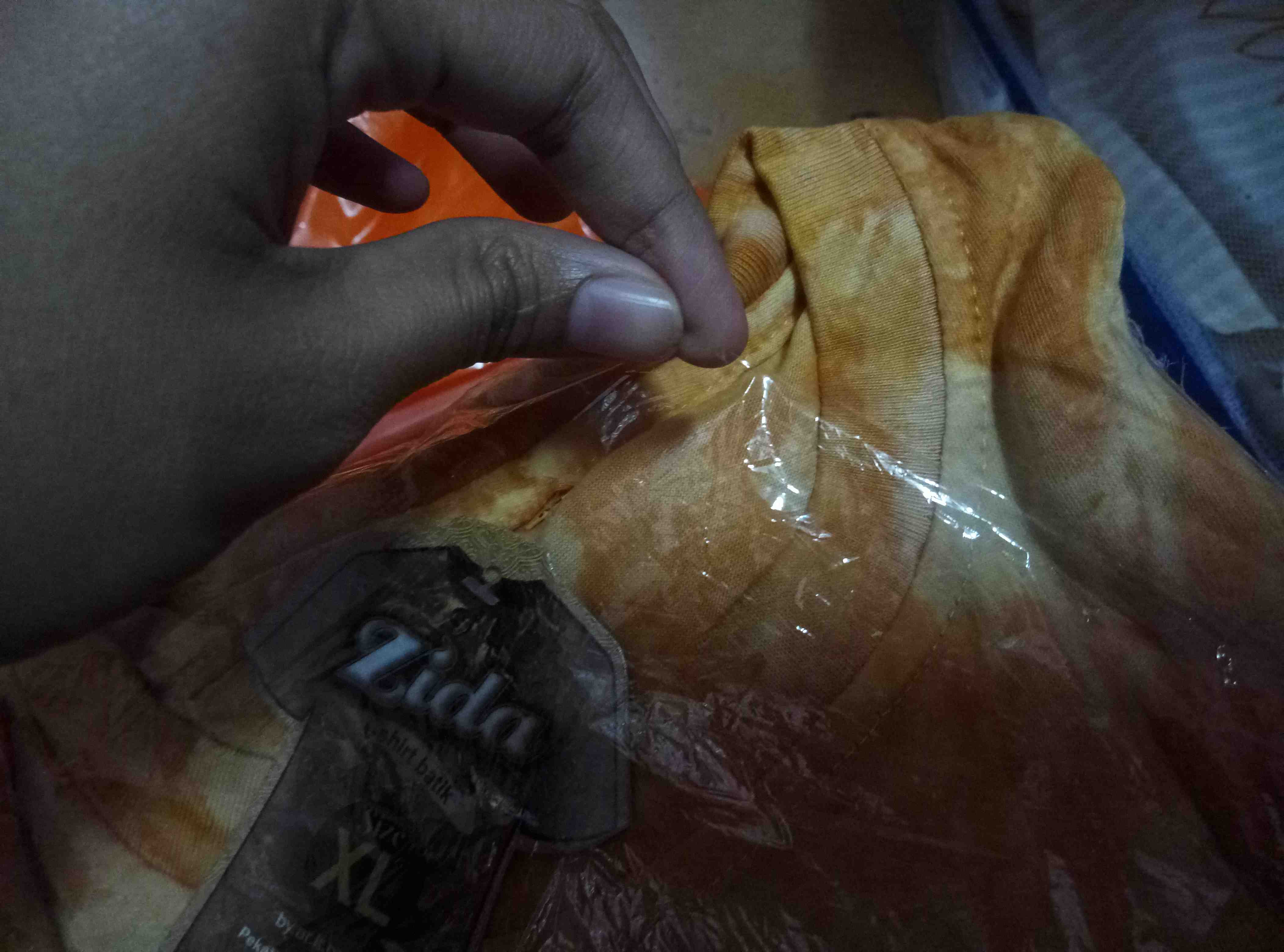 Ecer Kaos Abstrak, Motif Banyak, Kaos Wayang, Kaos Jogja, Kaos Batik, Kaos Pekalongan, Kaos Dewasa