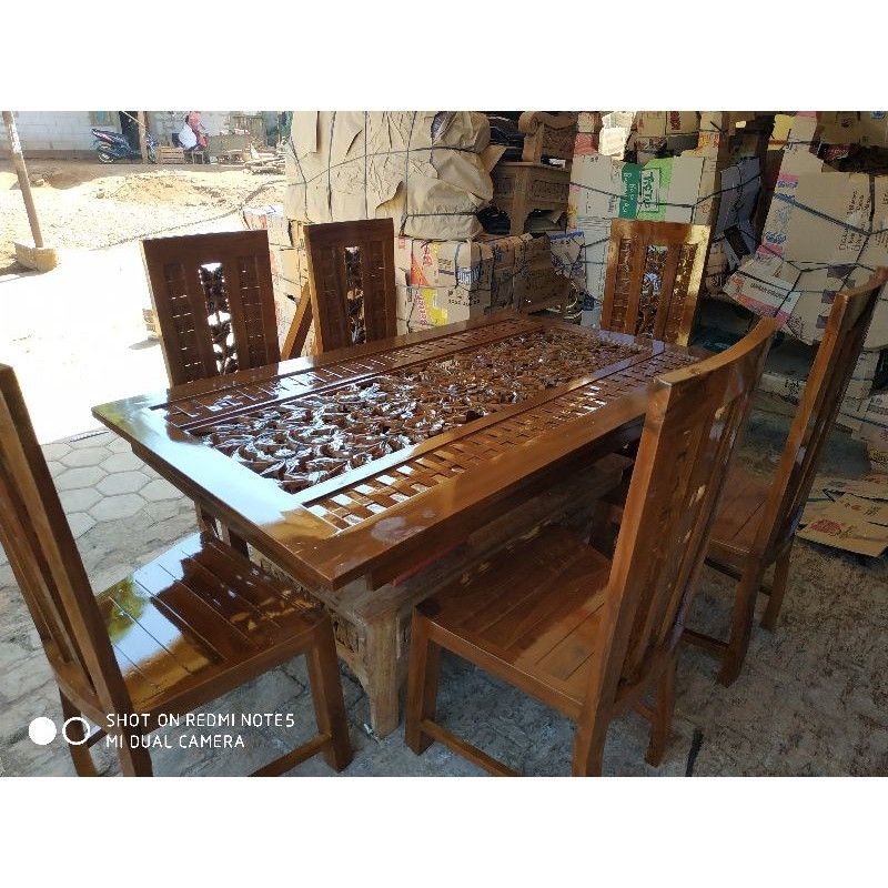 Meja Makan Kepang Ukir Jati Jepara