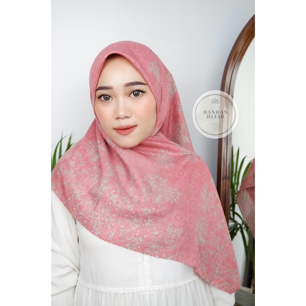 (100K Get 4) KAYLA SCARF SEGIEMPAT VOAL MOTIF PREMIUM LASERCUT