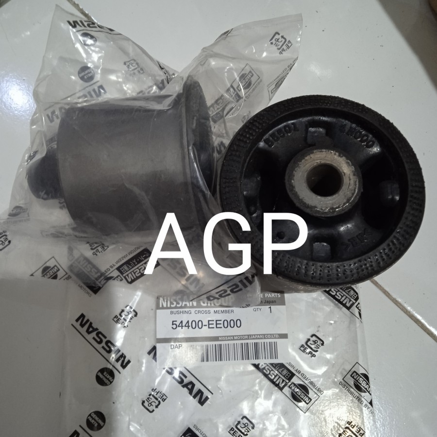 Bushing Cross Member Belakang Grand Livina 54400-EE000