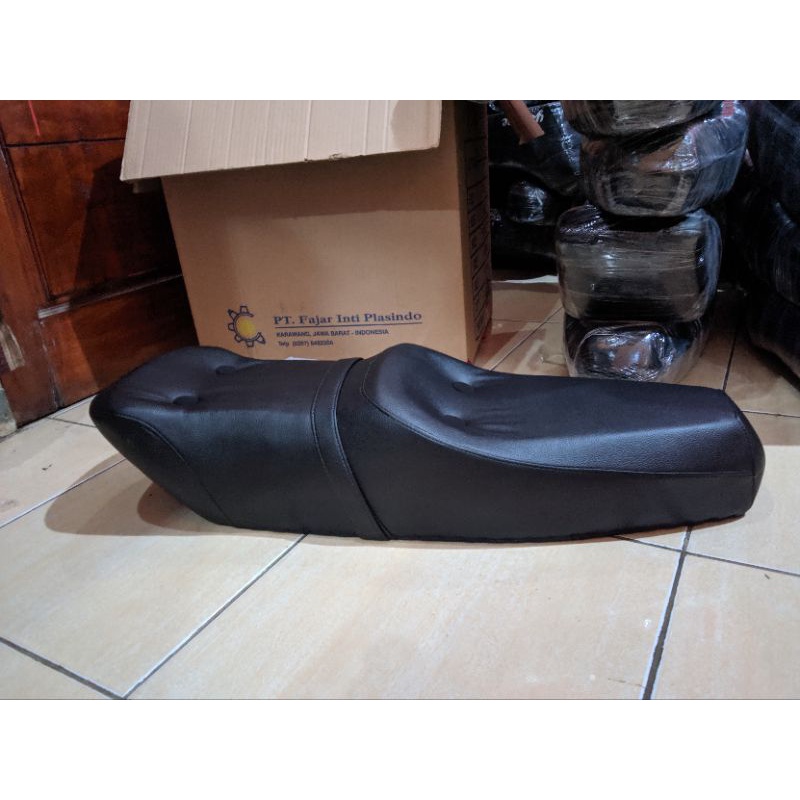 jok Vespa king and queen king n queen vespa px,ps Spartan exlusive excel