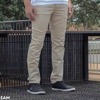 CTE 54 G00D QUALLITY MOONOXIDE Celana jeans pria ripped CTE 54 G00D QUALLITY MOONOXIDE Celana jeans pria ripped