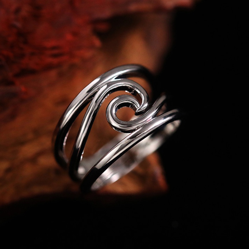 Cincin Model Lebar Bahan Metal Warna Silver Untuk Wanita