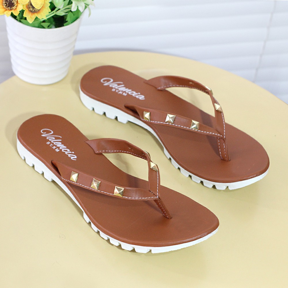 sandal wanita/sandal teplek/ jepit piramid terbaru by Arzky ab 50