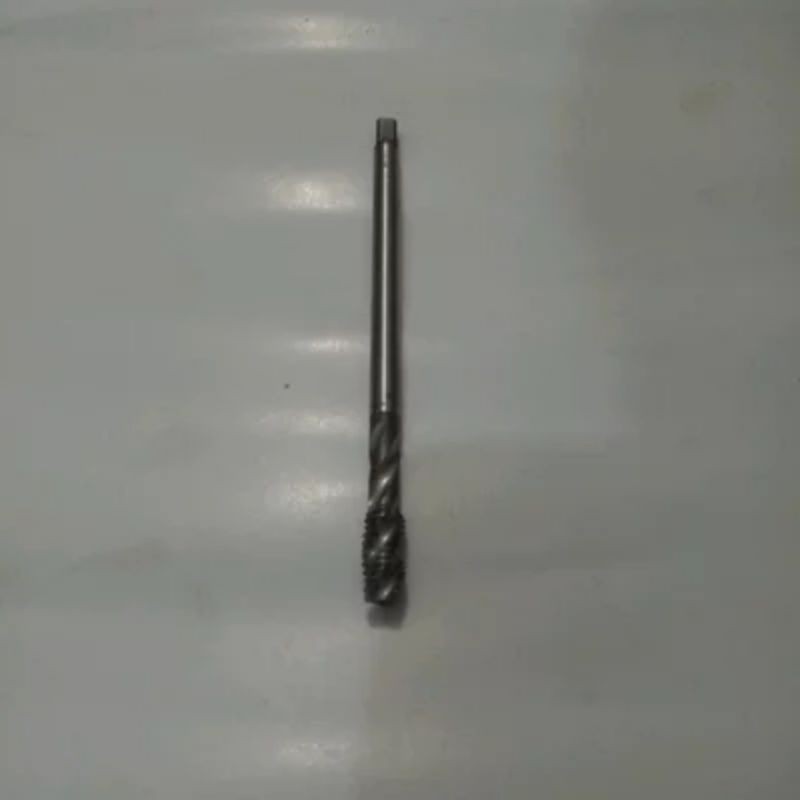 long tap. tap spiral. tap panjang baut 12 m8x1.25 OSG. bukan yamawa
