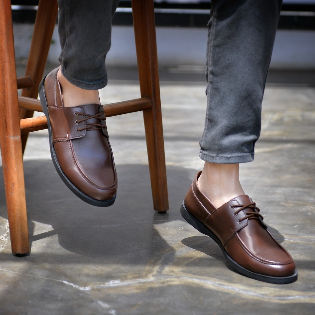 RIONZ X CIRO - SepatuFormal Pantofel Pria Resmi Formal Tali Hitam Coklat Kulit PU Original Brown Black Kantor Kuliah Casual Gereja Pesta Kondangan Nikahan Kerja Perkantoran PNS Guru Gaya Trendy Kekinian Terlaris Murah