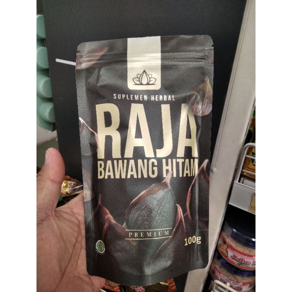 

RAJA BAWANG HITAM SNACK 100GR F