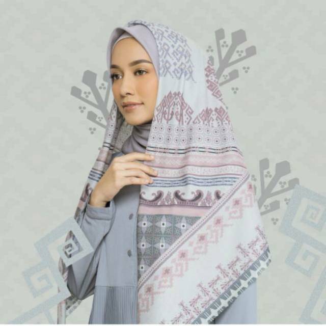 Ruwa Scarf