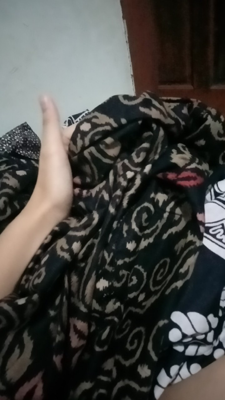 Longcardi Aluna Bunga Zigzag Lawasan Outer Batik Kantoran Wanita Formal Kondangan Katun Halus