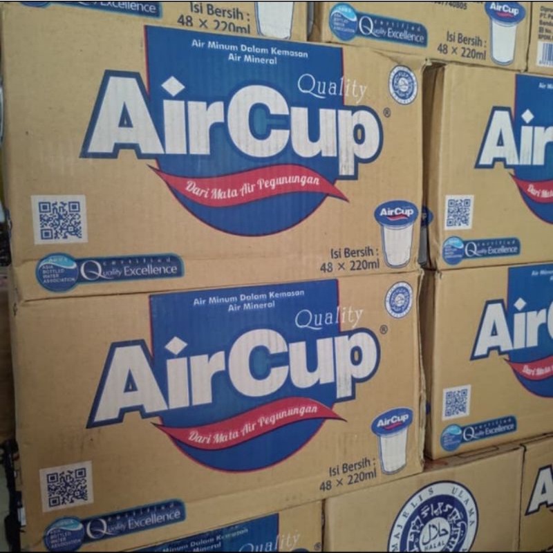 

Air Mineral Air Cup 220 ml Air Cup Gelas Grosir