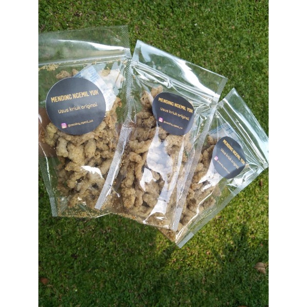 

mending ngemil yuk usus kriuk original usus ayam krispy gurih asin original 120 gram