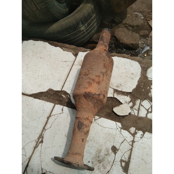 Knalpot Katalis Peredam Mobil daihatsu Granmax copotan original