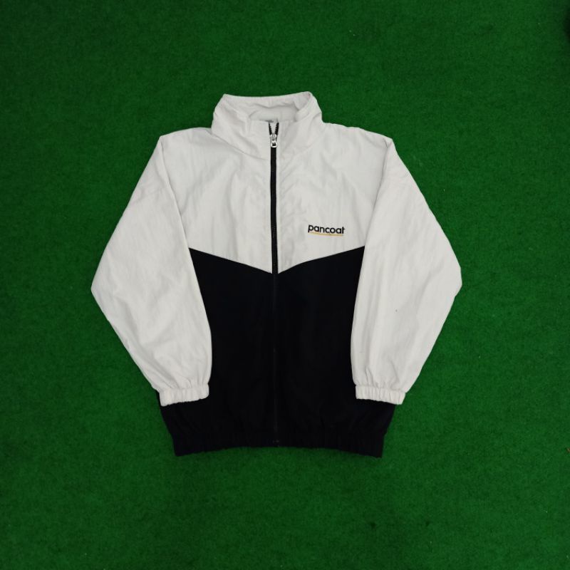 Jaket parasut pancoat dan CN Adidas