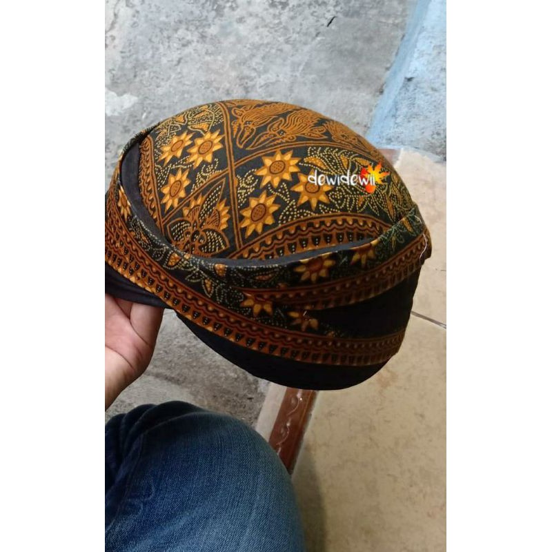 Blangkon Solo/ Blangkon Manggolo