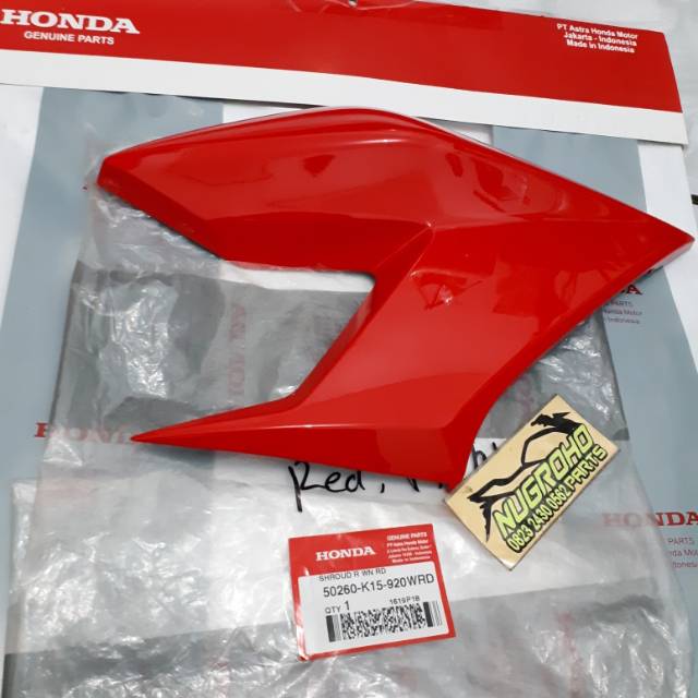 Cover Sayap Kanan Merah CB150R K15G LED Shroud R Original Honda