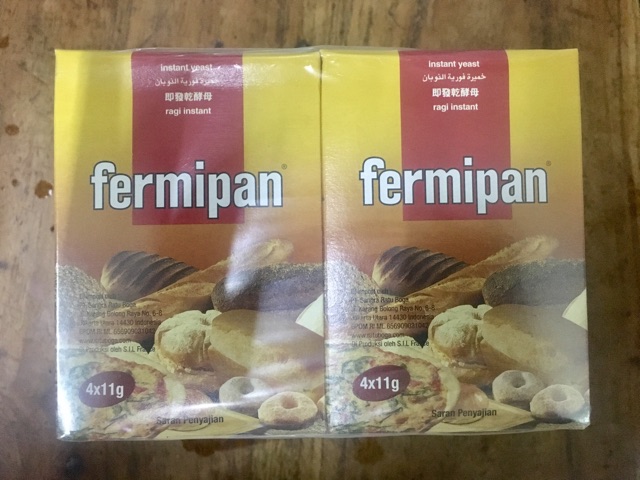 Fermipan isi 10 bungkus ( 4x11g ) / Fermipan Ragi Instan Instant Yeast / Fermipan 4x11g pax