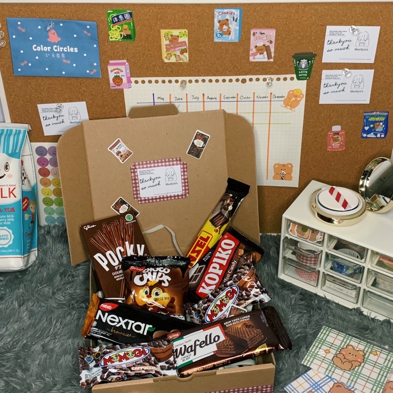 Exp Lama (COD) HAMPERS HITAM GIFT BOX HAMPERS SNACK GIFT SNACK HITAM VALENTINE BIRTHDAY GRADUATION