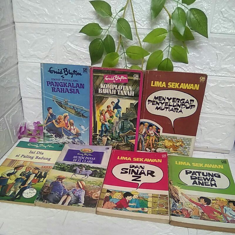 7 BUKU ENID BLYTON