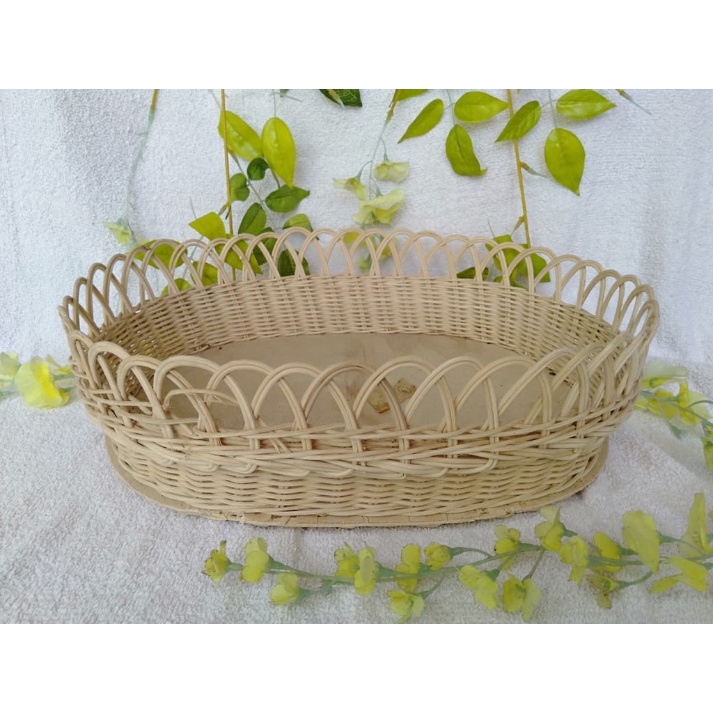 TERLARISKERANJANG OVAL BERGERIGI - BESAR - KERANJANG ROTAN OVAL Keranjang Parcel Keranjang Rotan, KE