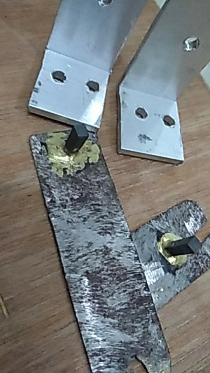 Platina Baja Widia Lancip Dan Tumpul Tinggal Pilih