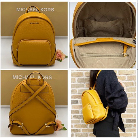 Tas MK Erin medium backpack marigold sz 23x30x9cm