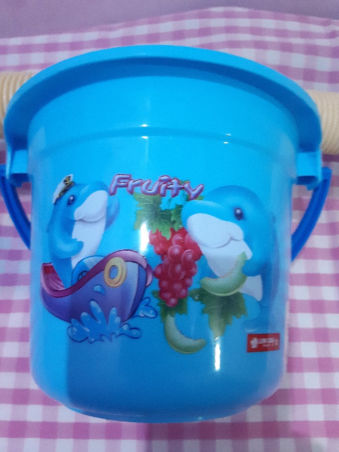 Pl-8 Pail 0.5 Gallons Ember 12 Gallons Lion Star