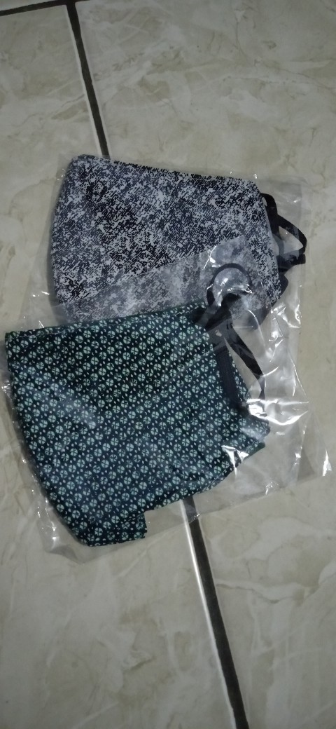 Masker Kain 2ply Motif Cowok