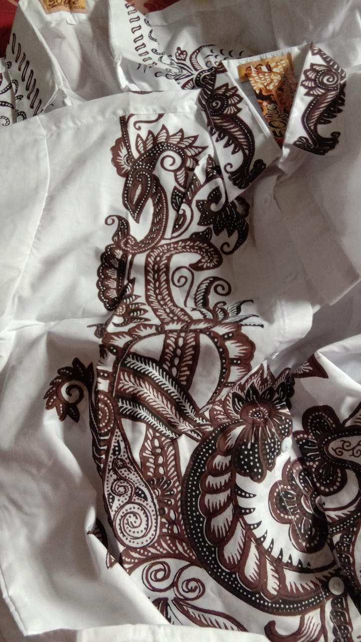 Kemeja Putih Motif Batik Baju Formal Kemeja Pria Lengan Pendek Kemeja Bali.