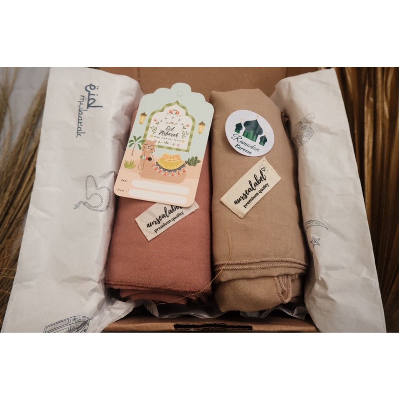 

Paket Jilbab Hampers
