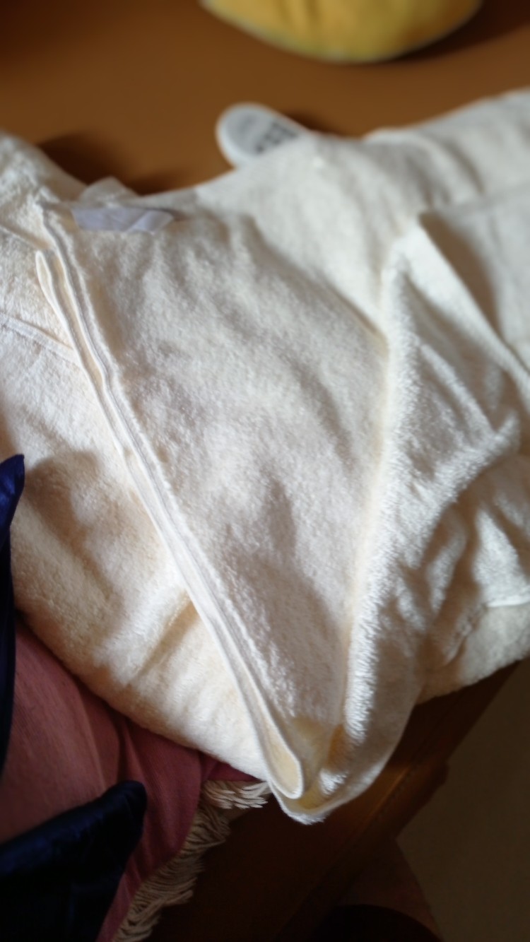 Rc Handuk Mandi Hotel Terry Palmer Intercount Putih Jumbo Ukuran 70x140