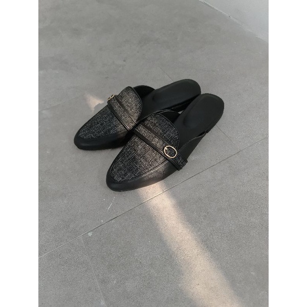 Bloomberg - Terrlaris No.1 Sepatu Wanita Big Size Jumbo '41-45 - &quot; ZOYA&quot;