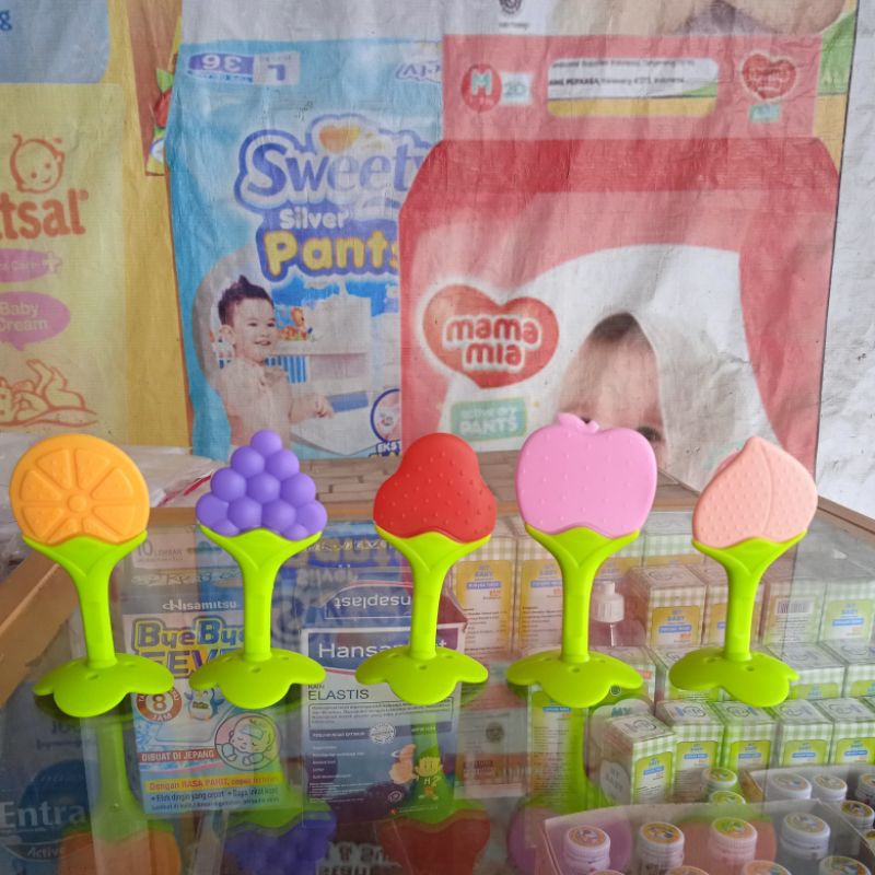 MAINAN GIGITAN BAYI/TEETHER FRUIT BABY