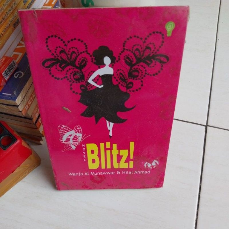 novel blitz wanja al munawwar dan hilal ahmad