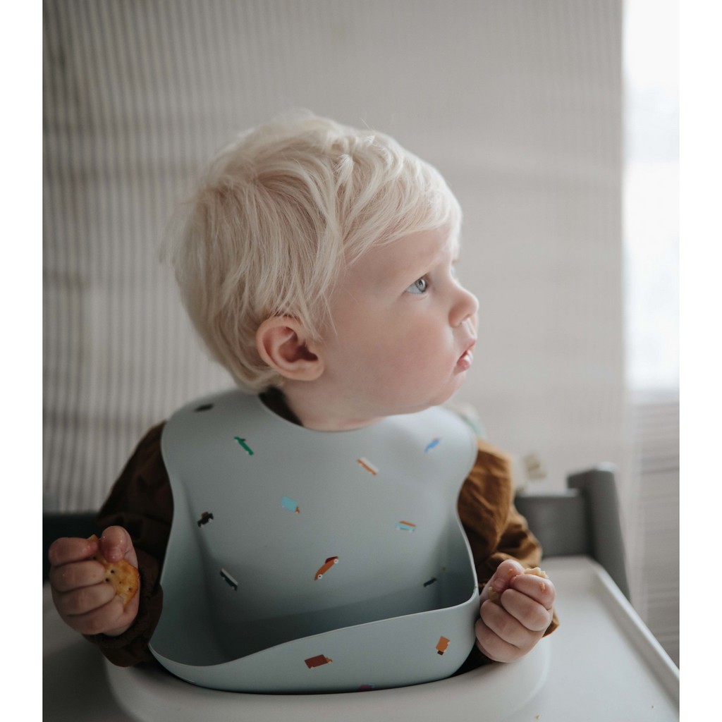 Mushie Silicone Bibs - BPA FREE Silikon Bib Lucu Foldable Flexible Slaber Waterproof Travel Celemek