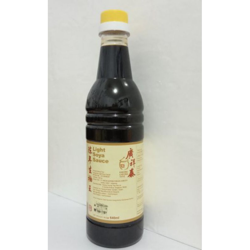 

LIGHT SOYA SAUCE 640ml KWONG CHEONG THYE