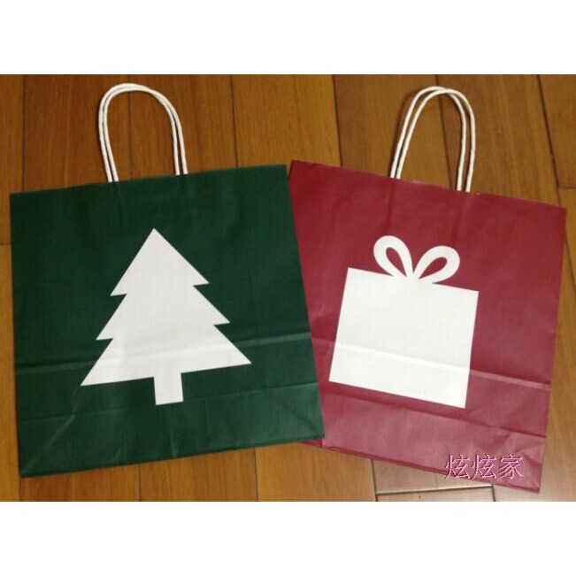 

MUJI Paper Bag Christmas Edition (32 x 11,5 x 32 cm)