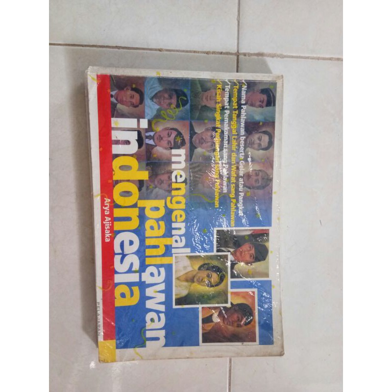 buku mengenal pahlawan indonesia