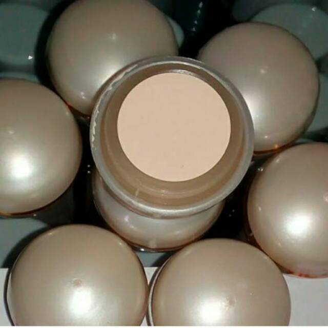 Foundation mutiara ipung skincare