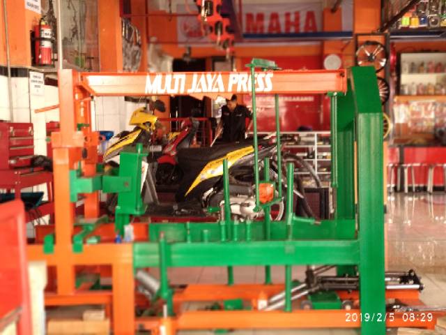 Alat Press casis fork segitiga as pelek velg MULTIFUNGSI MULTIJAYA PRESS