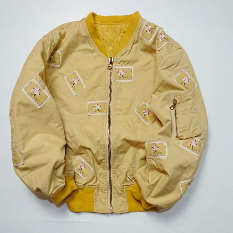 UPDATE LAGI !!!! (GRATIS ONGKIR & COD) thrift Vintage puffer brand windbreaker flight Corduroy second harrington tartan jaket second racing varsity-728 L (66x60)