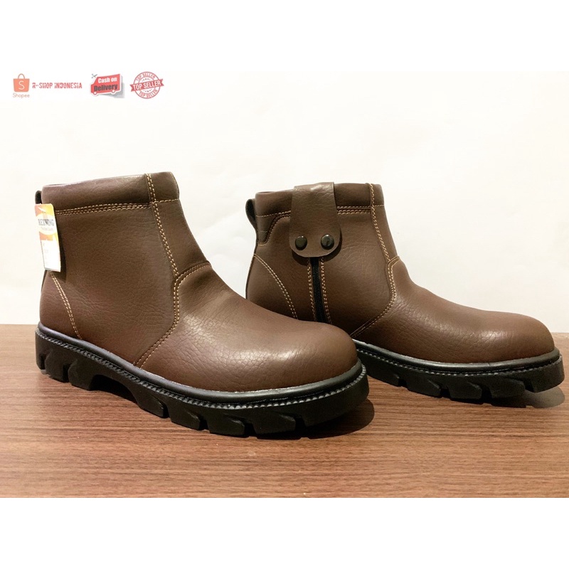 SEPATU SAFETY UJUNG BESI SEPATU KULIT SEPATU PRIA SOL KARET KUAT REXWING (RX 03)