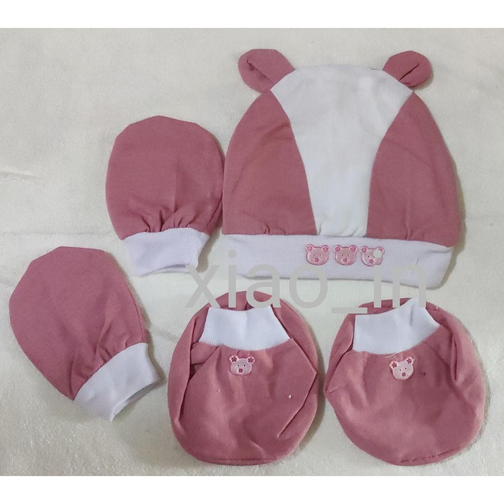 Topi set sarung tangan kaki bayi babylove